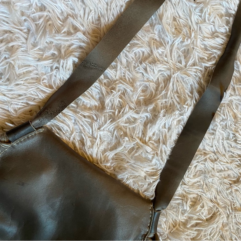 BERNICE LONDON Grey Leather Pouch - Picture 8 of 8
